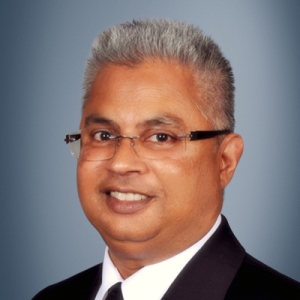 Headshot of Satish Mistry.